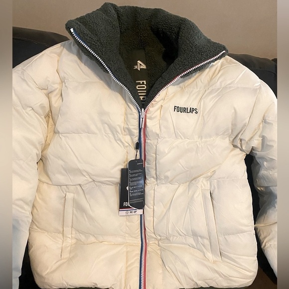 NWT Four Laps Polar Quilted Sherpa Reversible Jacket in Thyme/White Sz S - Picture 1 of 6